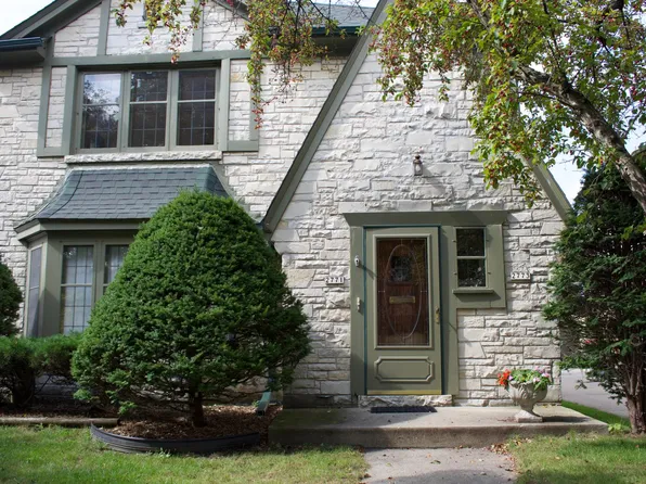 2771 N 69th St, Milwaukee, WI 53210