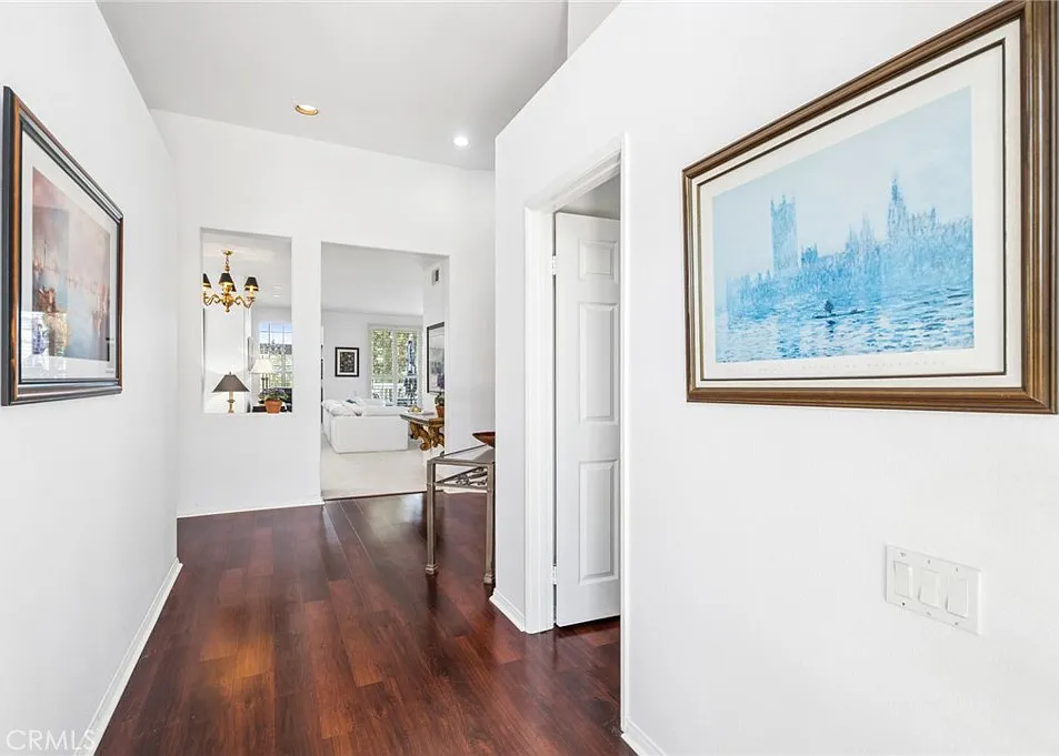 2 bed, 1800 sqft, $7,500 — Photo 4