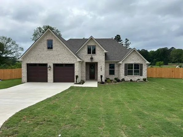 182 Andrews St, Kilgore, TX 75662