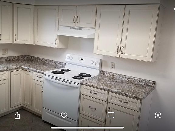 3rd image of 1144 Barone Dr