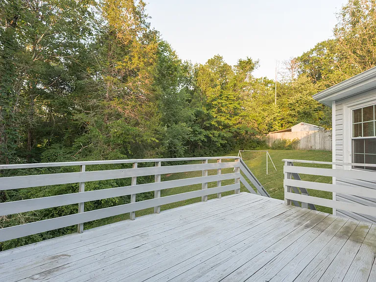 1400 Autumn Ridge Dr — Photo 24