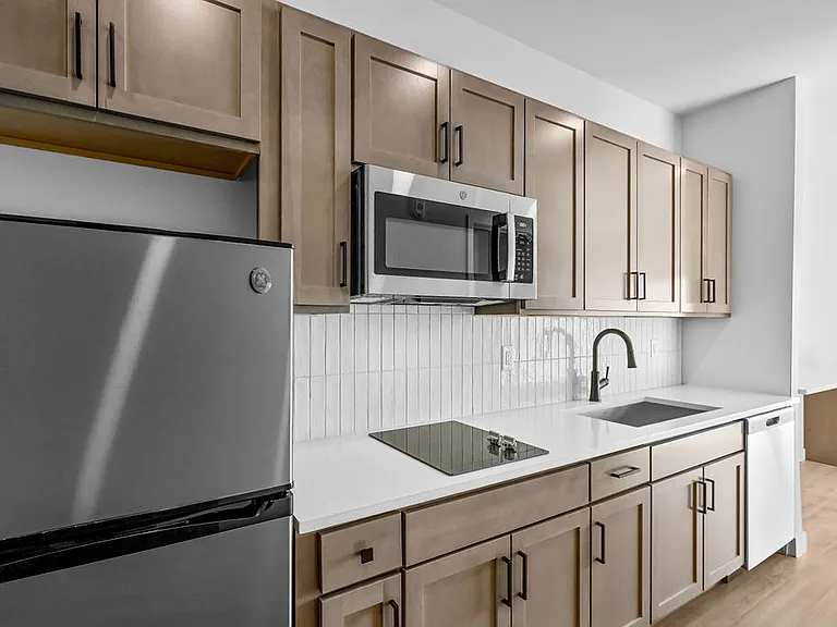 Urbane115 Apartments — Photo 22
