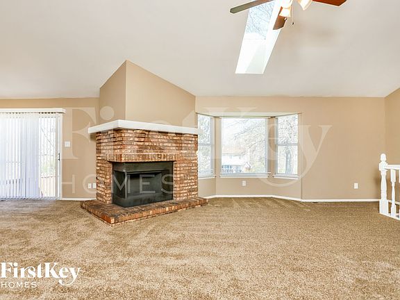 3rd image of 4231 River Oaks Dr