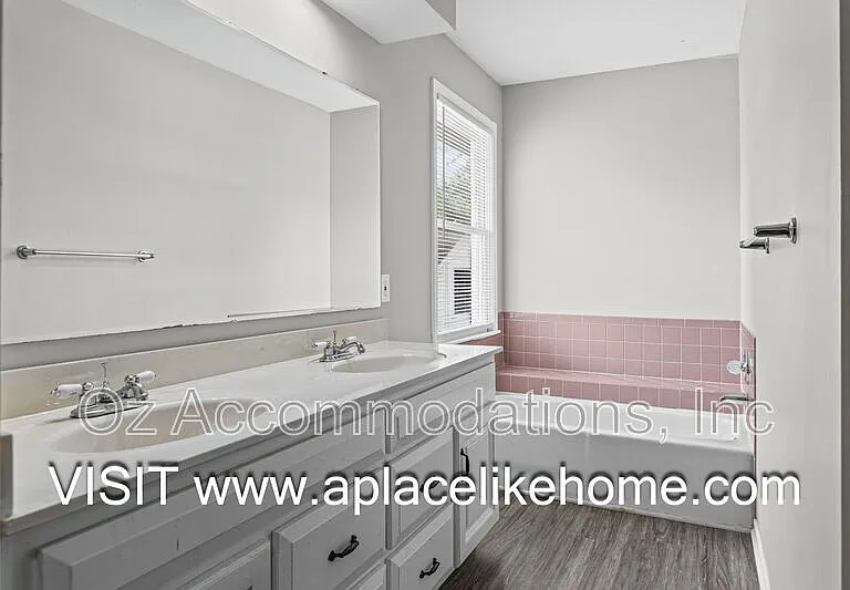 11626 Woodward St — Photo 22
