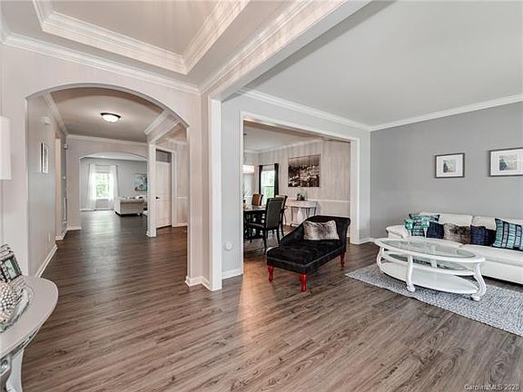 4th image of 8824 Keller Ct