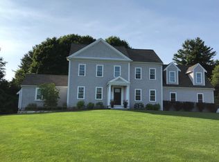 1 Macfarlane Farms Ln, Duxbury, MA 02332