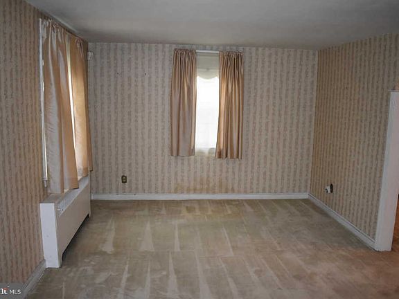 2nd image of 1117 Serrill Ave