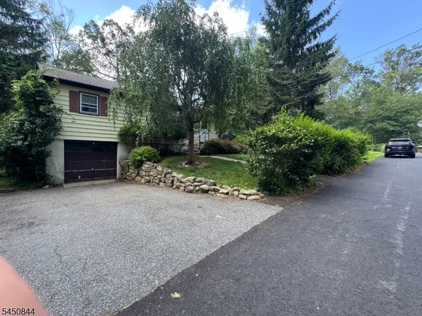 30 Terrence Ave, Jefferson Twp., NJ 07849