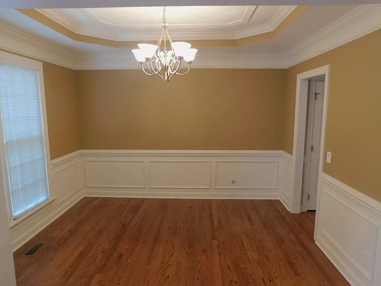106 Southbank Dr — Photo 7