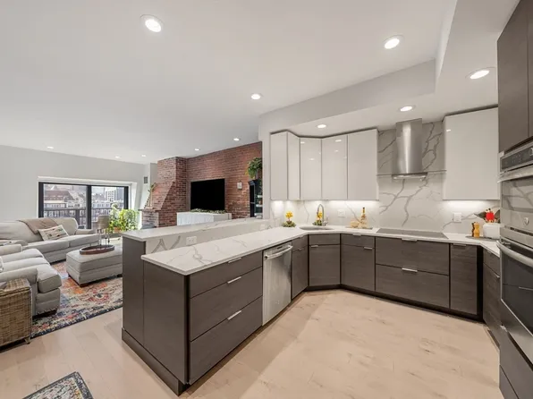 28 Atlantic Ave #638, Boston, MA 02110