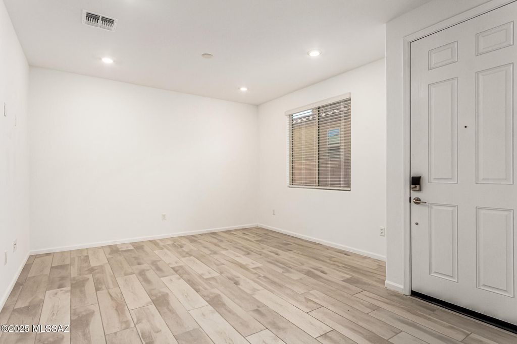 7888 S Bonanza Park Dr, Tucson, AZ - More