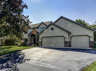 4571 W 149th St, Savage, MN 55378