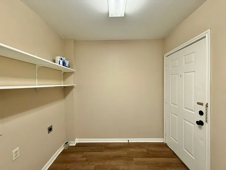 1016 S Bennett Ave — Photo 14