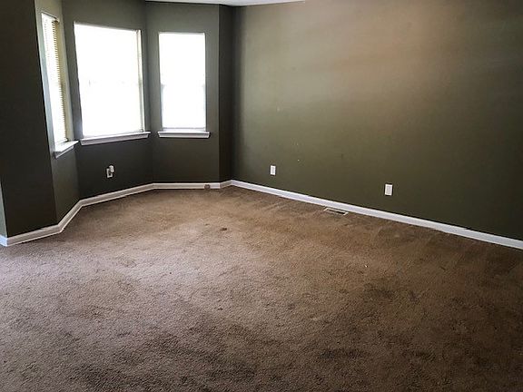 Living room_05192023