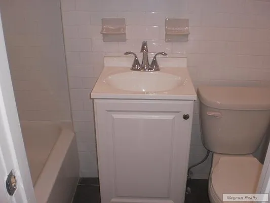 Rented by Magnum Realty Holdings, LLC | media 25