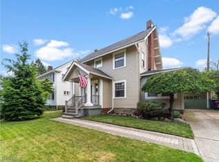 1652 Saint Charles Ave, Lakewood, OH 44107
