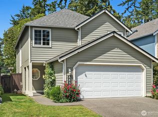 8830 Wallingford Ln NE, Lacey, WA 98516