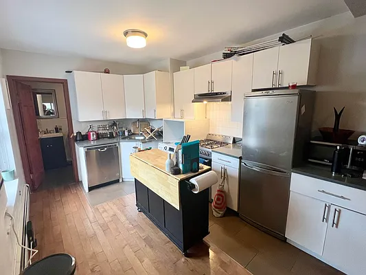 Rented by Corcoran | media 2