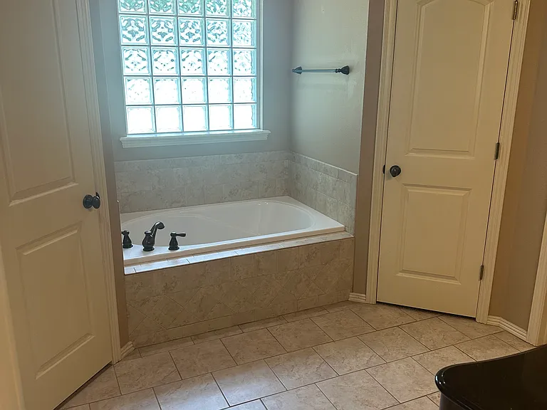 2712 Quarry Dr — Photo 19