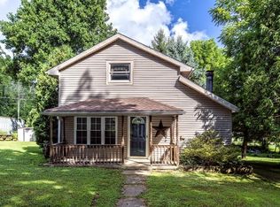 9932 Old Ridge Rd, Girard, PA 16417