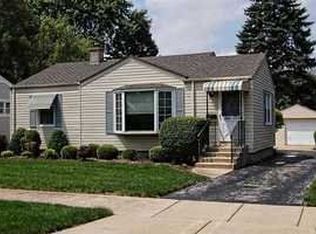 878 Rose Ave, Des Plaines, IL