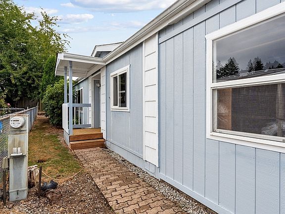 4th image of 3501 Auburn Way S #42