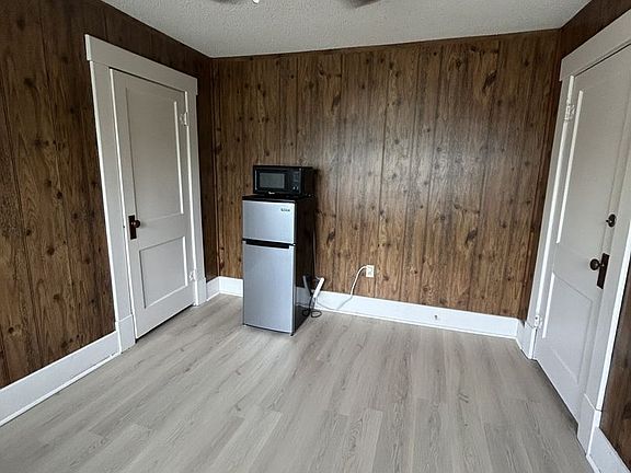 5th image of 110 W Lindburg St #5