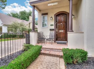 2043 W Main St, Houston, TX 77098