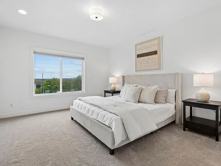 4830 SW View Point Ter — Photo 16