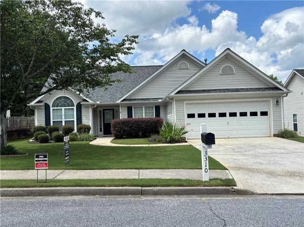 3310 McEver Park Cir