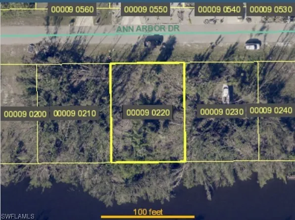 5431 Ann Arbor Dr, Bokeelia, FL 33922