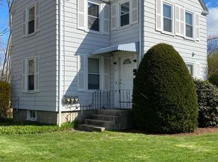 6 Camellia Pl, Lexington, MA 02420