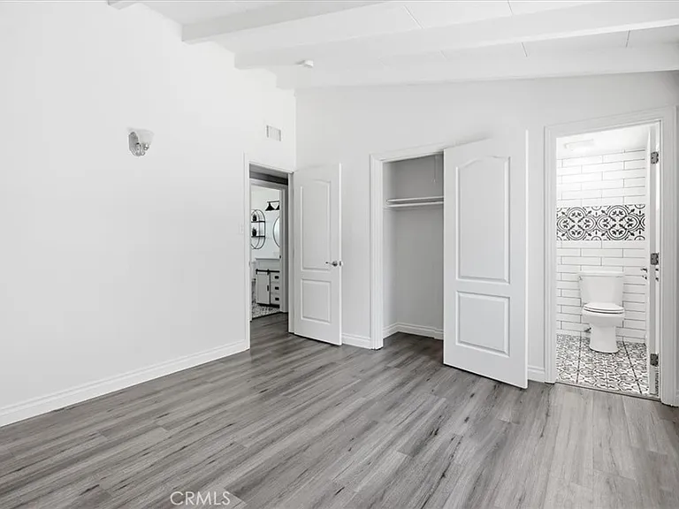 533 S Devon Rd — Photo 16