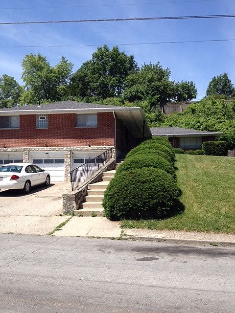 1st image of 3855 Briar Pl APT 3