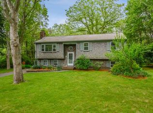 31 Windsor Rd, Sandwich, MA 02563