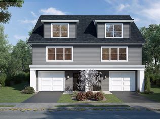 5 Creekside Ct #3, Kennebunk, ME 04043