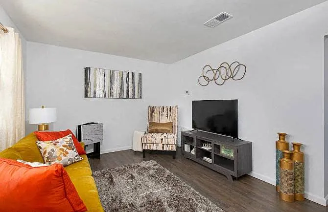 Coldwater Flats LLC — Photo 40