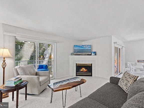 5th image of 39055 Lakeshore Ct Unit 53068