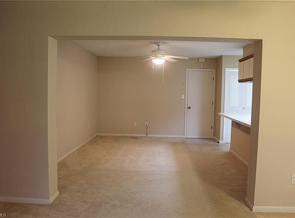 5th image of 1254 Hazeltine Dr