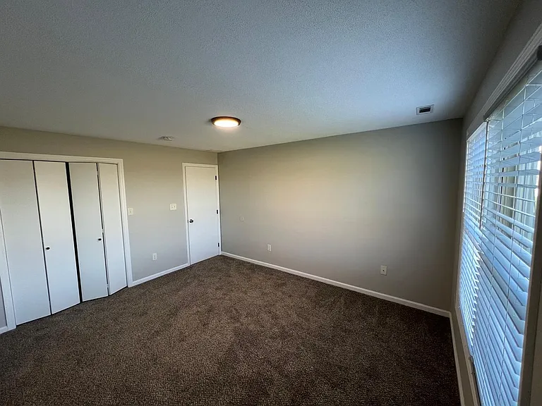 711 Hill Rd #I — Photo 10