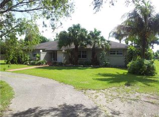 22055 SW 194th Ave, Miami, FL 33170