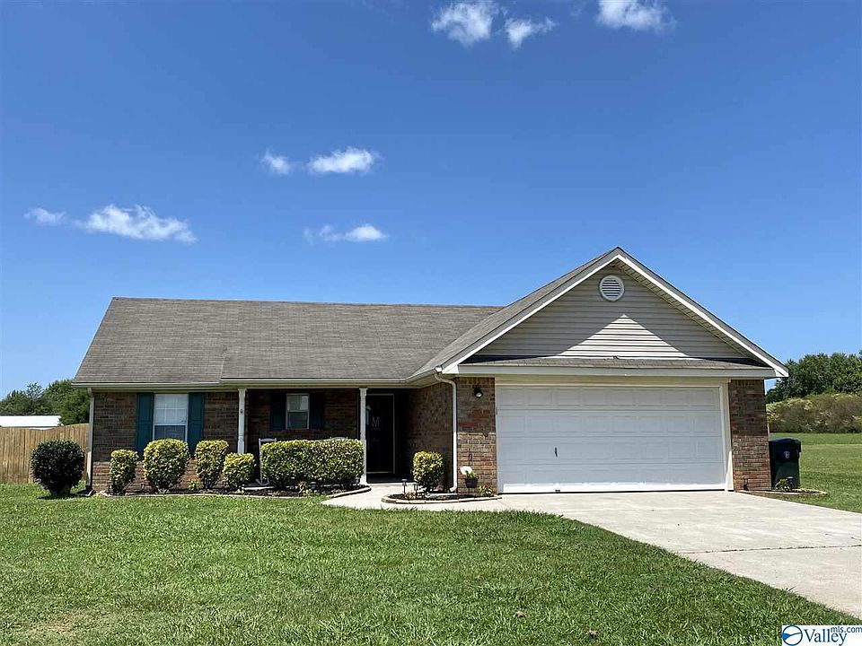 1st image of 106 Valleymeadows Dr