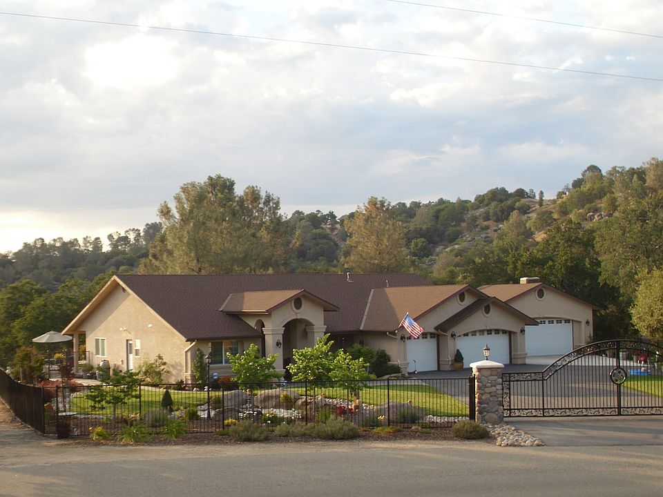 1st image of 46870 Sunshine Terrace Dr