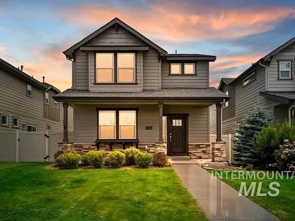 2nd image of 7984 S Indigo Ridge Ave