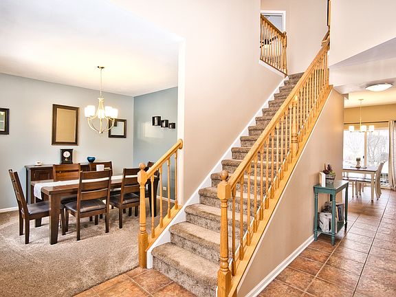 4th image of 12919 Meadow Ln