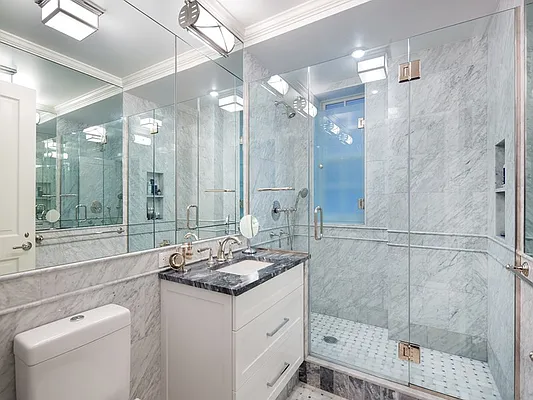 Sold by Sotheby's International Realty | media 21