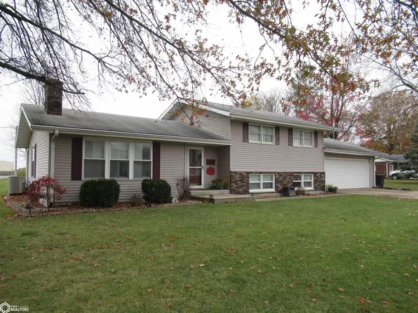 102 Maple St, Donnellson, IA 52625