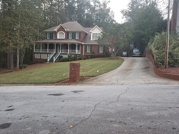 3rd image of 4371 Camaron Way