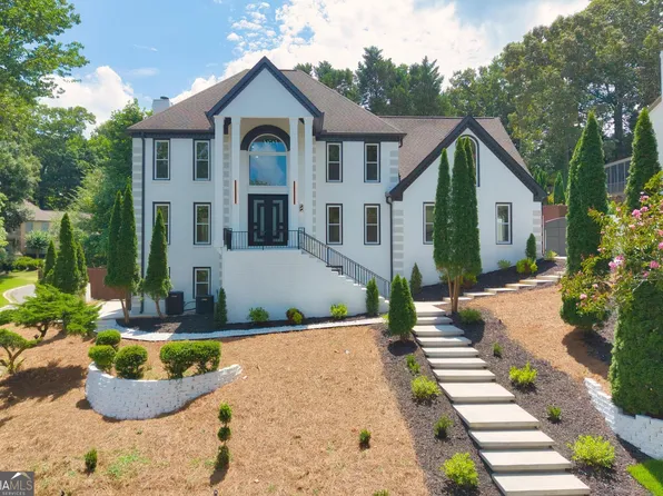 762 Bedford Oaks Dr, Marietta, GA 30068