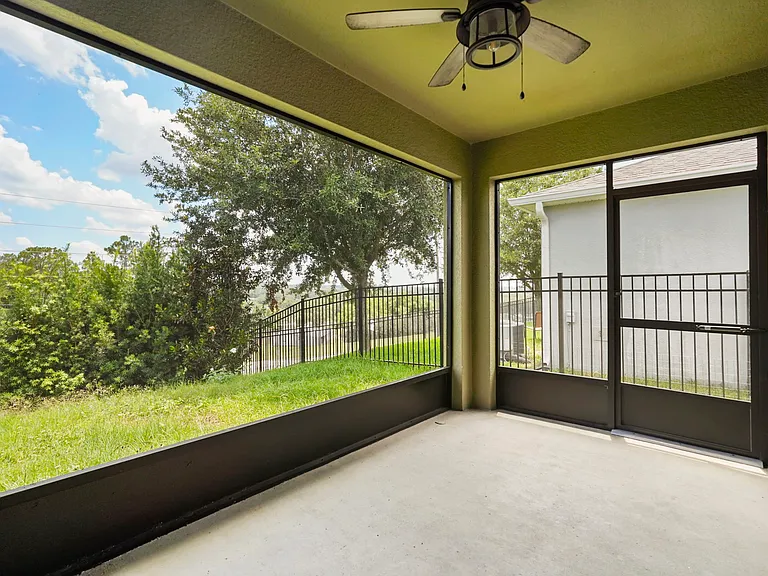 1300 Cavender Creek Rd — Photo 31